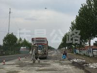 公路壓漿現(xiàn)場(chǎng)